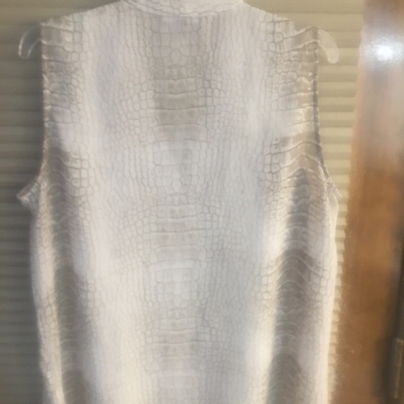 GREY AND WHITE SEE THROUGH BUTTON DIWN SHIRT - Picture 4 of 4